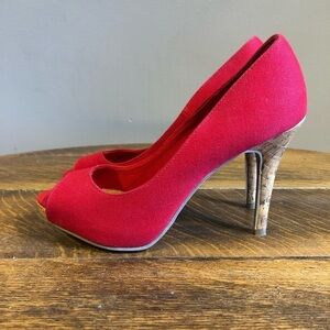 Christian Siriano red peep toe shoes